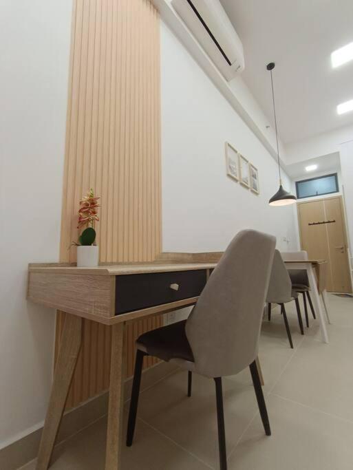 Апартаменты Cl 27A Insta Klcc View & Infinity Pool View Куала-Лумпур Экстерьер фото